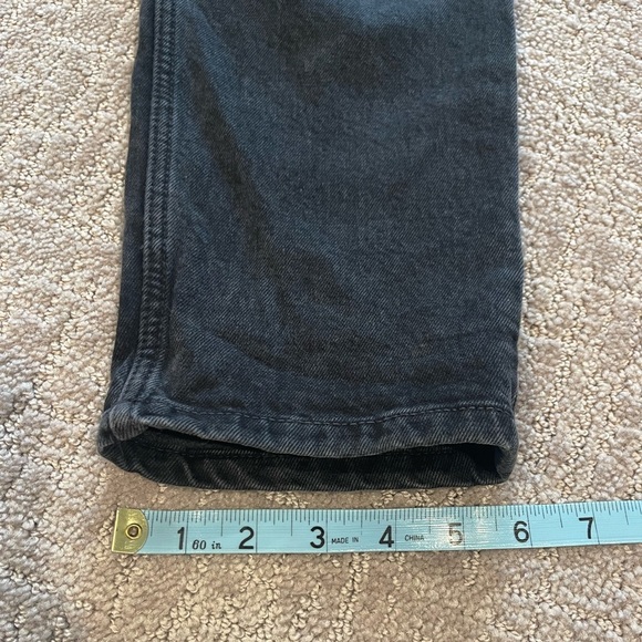 Everlane The Curvy Cheeky Women's Jeans, Washed Black , 26 Crop, High Waisted - Picture 12 of 15